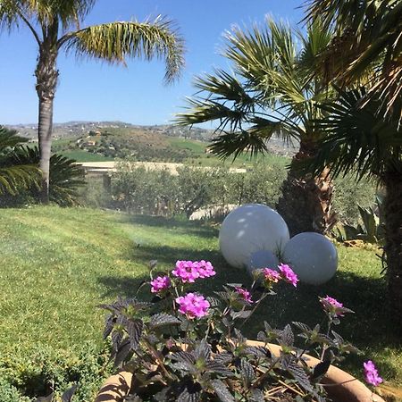 Il Colle Del Rustico Bed and Breakfast Αγκριτζέντο Εξωτερικό φωτογραφία